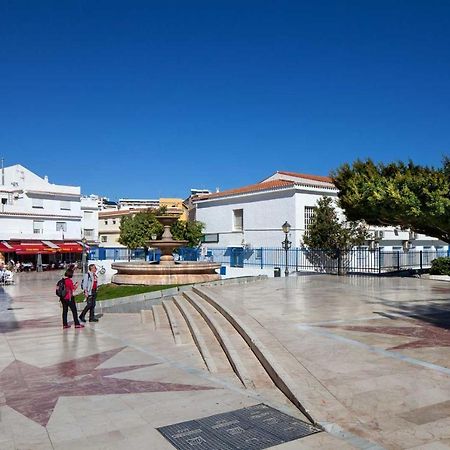 Cozy Apartment Near The Beach In La Carihuela B Торремолінос Екстер'єр фото